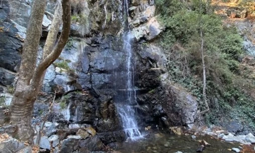 Millomeris Waterfall